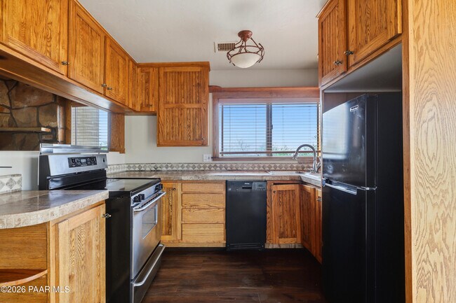 Building Photo - 13750 E Mingus Vista Dr
