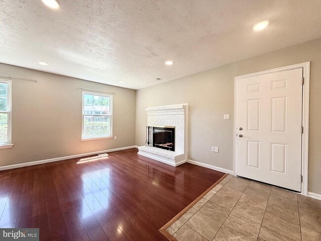 Building Photo - 19533 Fetlock Dr