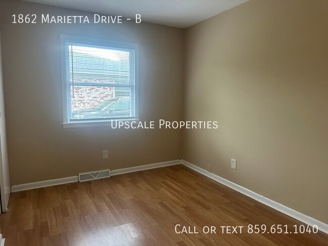 Building Photo - 1862 Marietta Dr