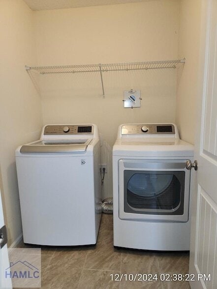 Building Photo - 73 Labrador Ln