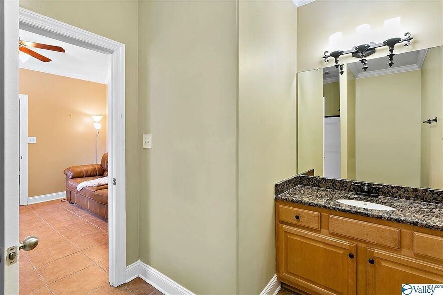 Building Photo - 116 Burwell Cove Dr