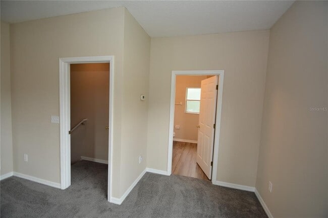 Building Photo - 20 Wheeler Ln