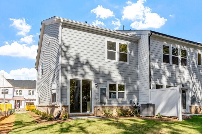 Building Photo - 148 Norwell Ln