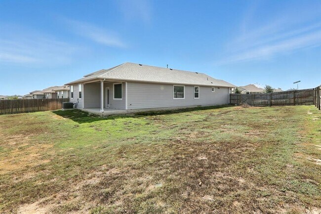 Building Photo - 101 Wichita River Rd