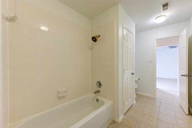 Building Photo - 4426 Desert Cliff Ct
