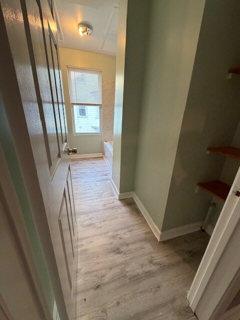 Building Photo - 137 Tecumseh St