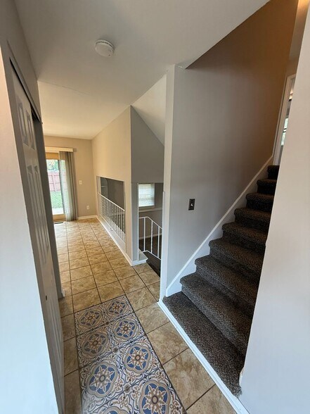 Building Photo - 7322 Antebellum Blvd