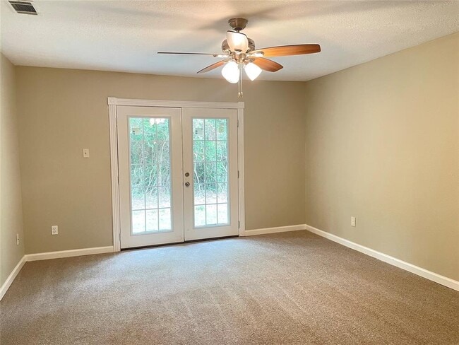 Building Photo - 3410 Mission Viejo Dr