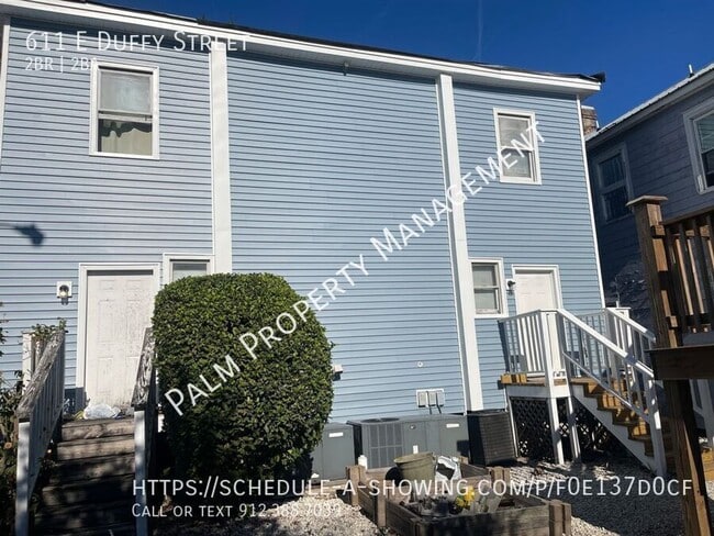 Building Photo - MOVE IN SPECIAL $250.00 OFF 1st Month's Rent- 2 bedroom, 1.5 bath apartment with W/D unit and sha...