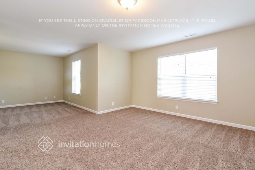 Building Photo - 8315 209th Ave Ct E