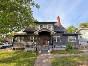 Building Photo - 1619 Washington Ave