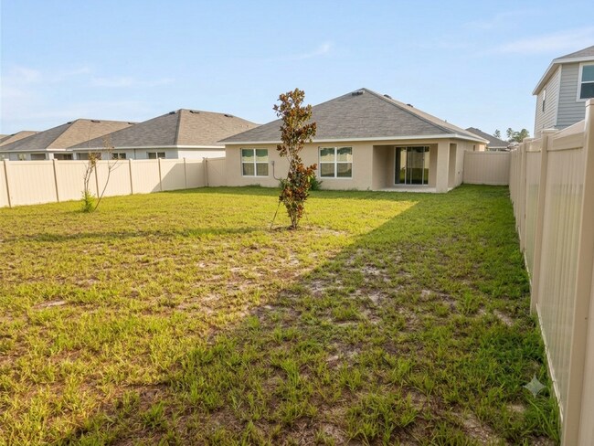 Building Photo - 11472 Timber Grv Ln
