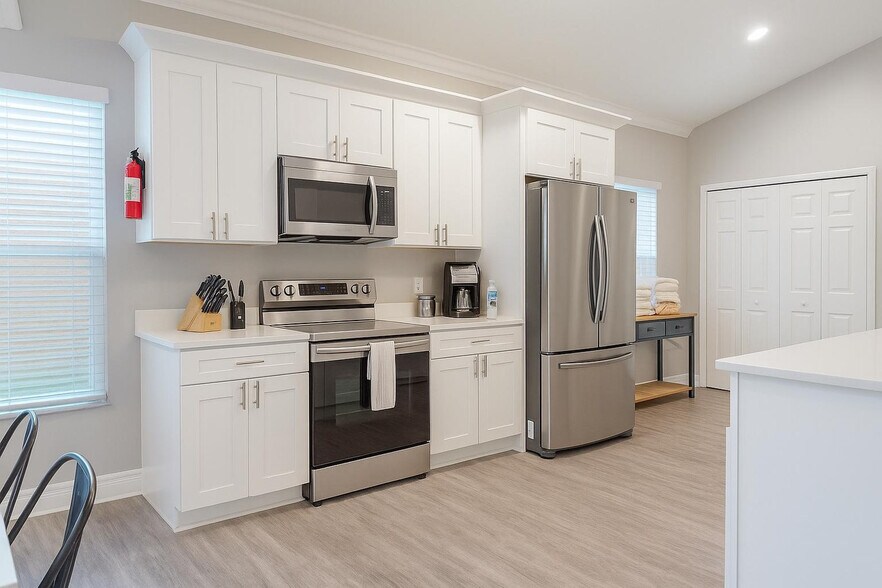 Building Photo - 114 Sunny Oak Trail