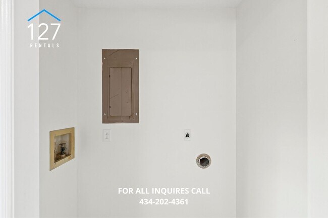 Building Photo - Spacious 3 Bed/1 Bath Property in Lynchburg