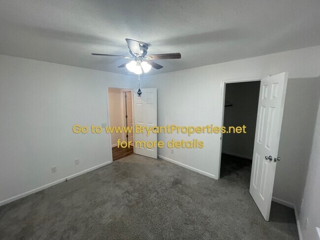 Building Photo - 1761 S Walker Rd