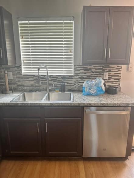 Building Photo - 3630 Thurleston Ct SW