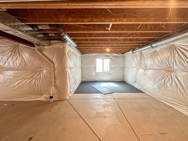 Building Photo - Upgraded 3-Bedroom home in Stepping Stone