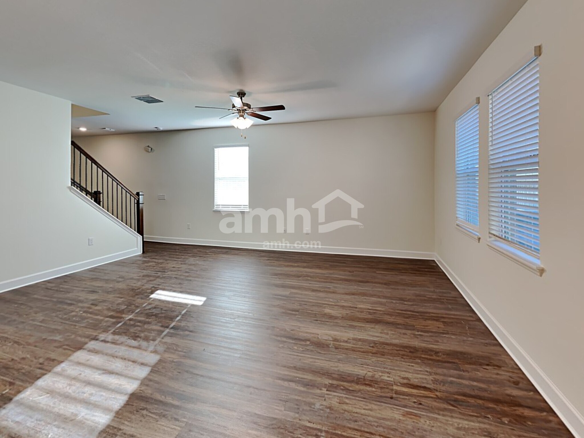 Building Photo - 29640 Passerine Ct