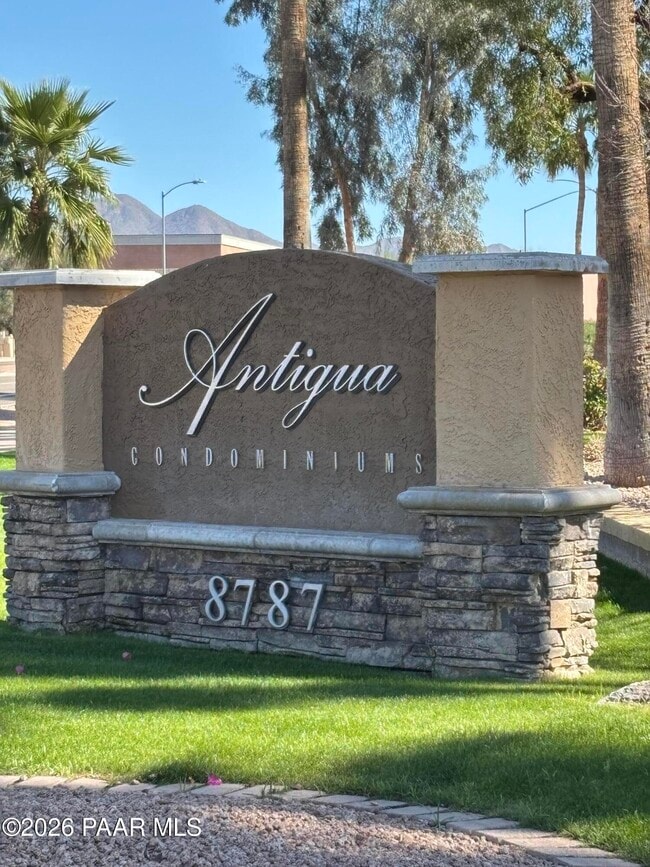 Building Photo - 8787 E Mountain View Rd