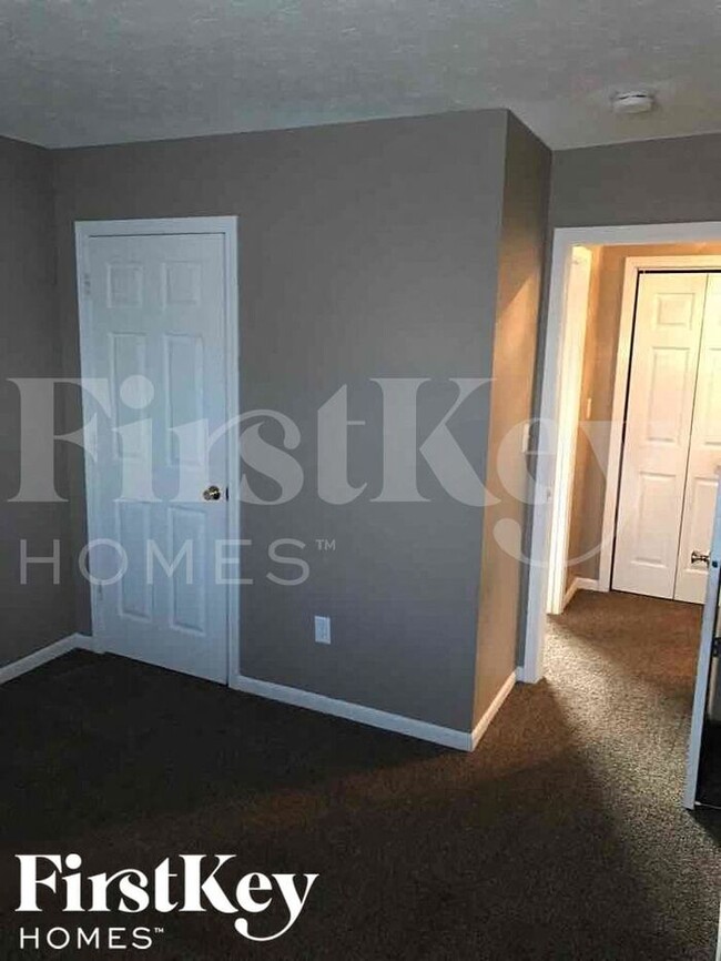 Building Photo - 3614 Rock Maple Dr
