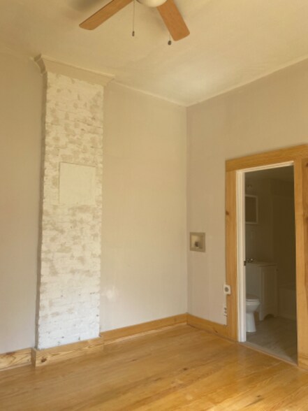 Building Photo - 4119 N Derbigny St