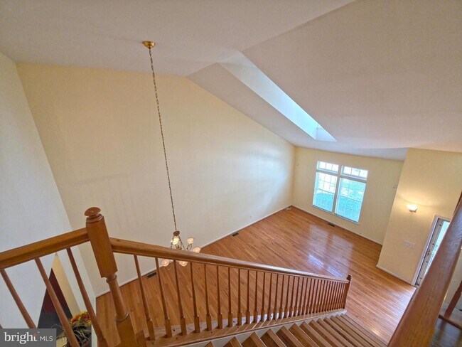 Building Photo - 20875 Killawog Terrace