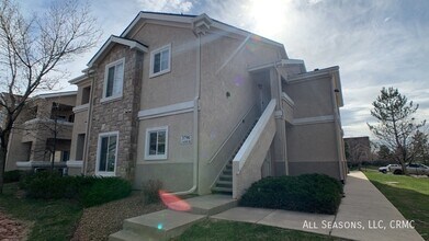 Building Photo - 3790 Strawberry Field Grove