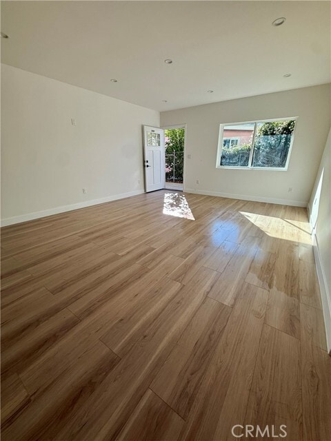 Building Photo - 20407 Strathern St