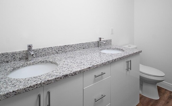 Building Photo - 8007 Vega Ct