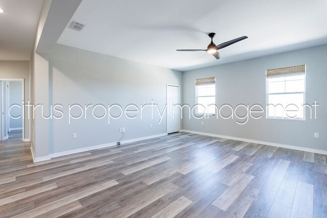 Building Photo - Stunning Double Waterfront 4/3 Home with Dock and Electric Boat Lift