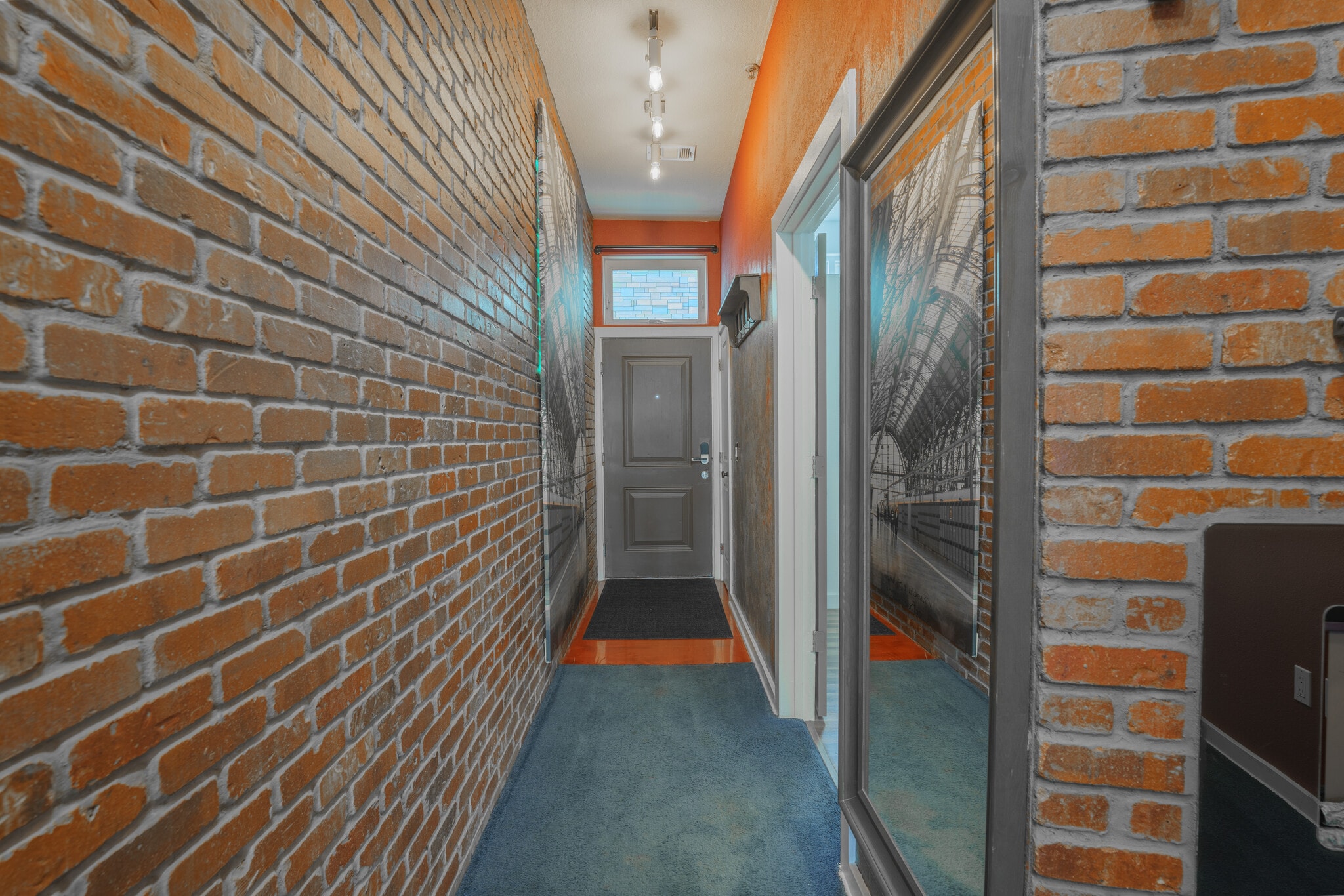 Building Photo - 7240 W Custer Ave