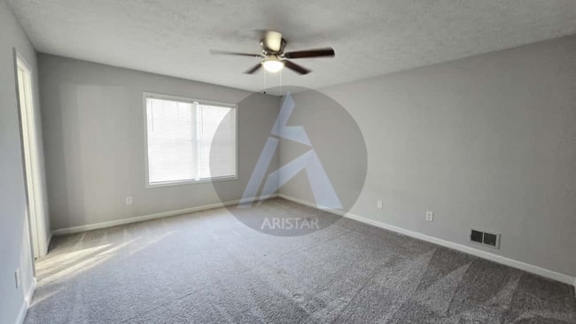 Building Photo - 4433 Coopers Creek Dr SE