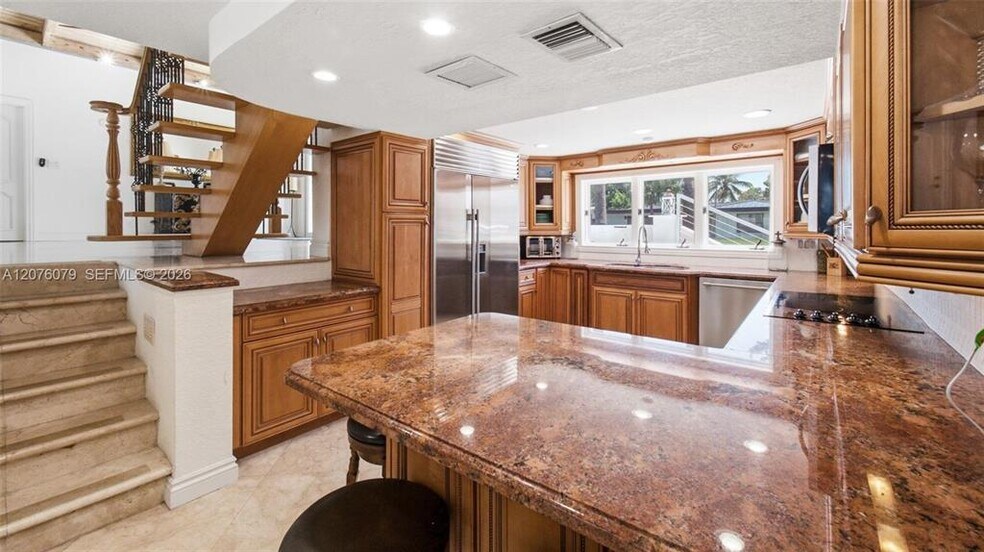 Building Photo - 2613 Tortugas Ln