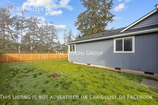 Building Photo - Beautiful 3 bedroom home in Oak Harbor