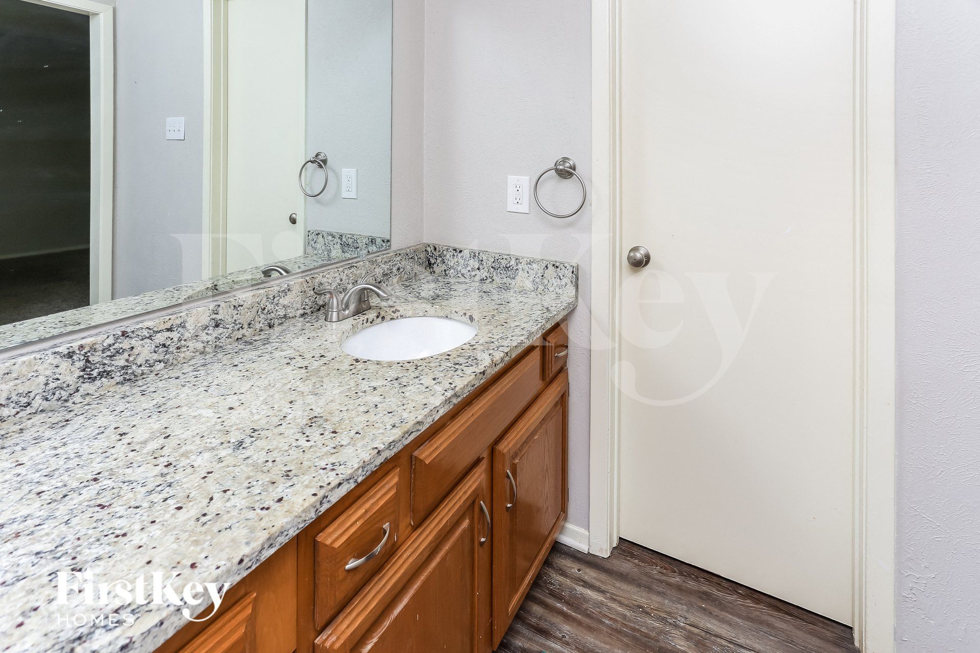 Building Photo - 1137 Meadow Creek Ct