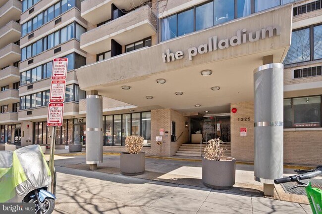 Building Photo - 1325 18th St NW