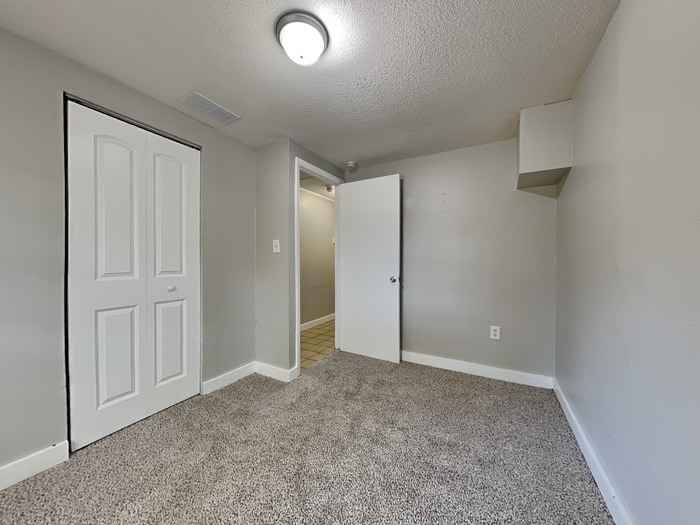 Building Photo - 5701 E 30th Ave