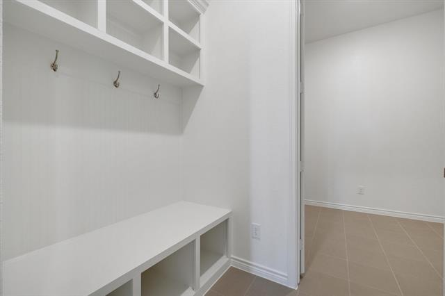 Building Photo - 4732 Mission Ct