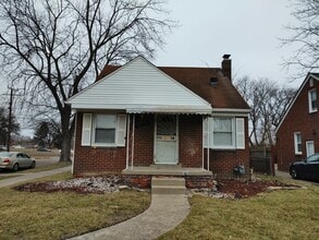 Building Photo - 18338 Ashton Ave