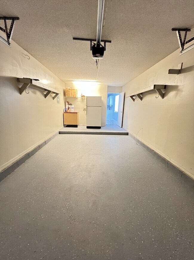 Building Photo - 11446 Skimmer Ct