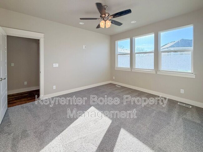 Building Photo - 4379 E Wedge St