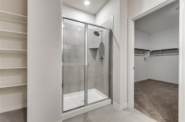 Building Photo - 9813 Autumn Leaves Ln