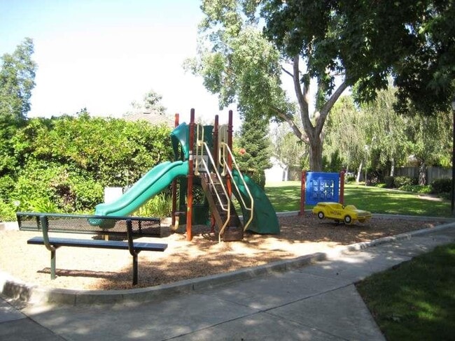 Building Photo - 20263 Northcove Square
