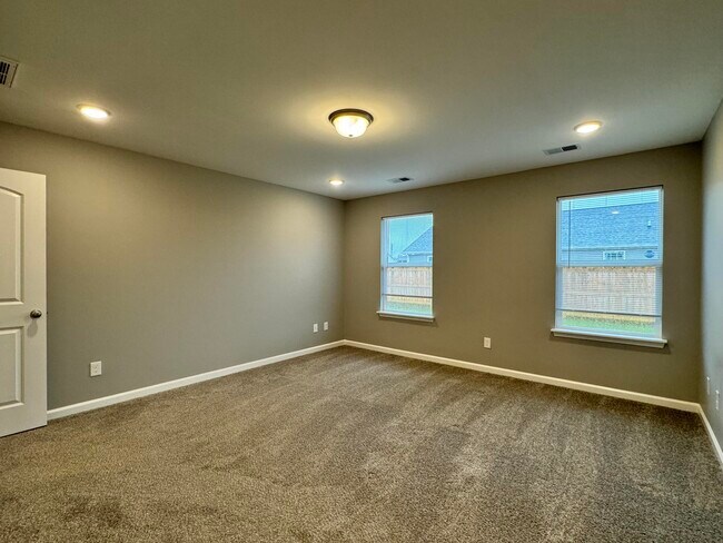 Building Photo - 207 Jared Parker Wy