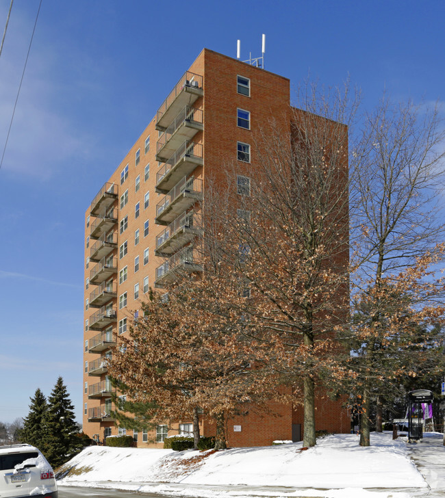 Building Photo - Steelworkers Tower