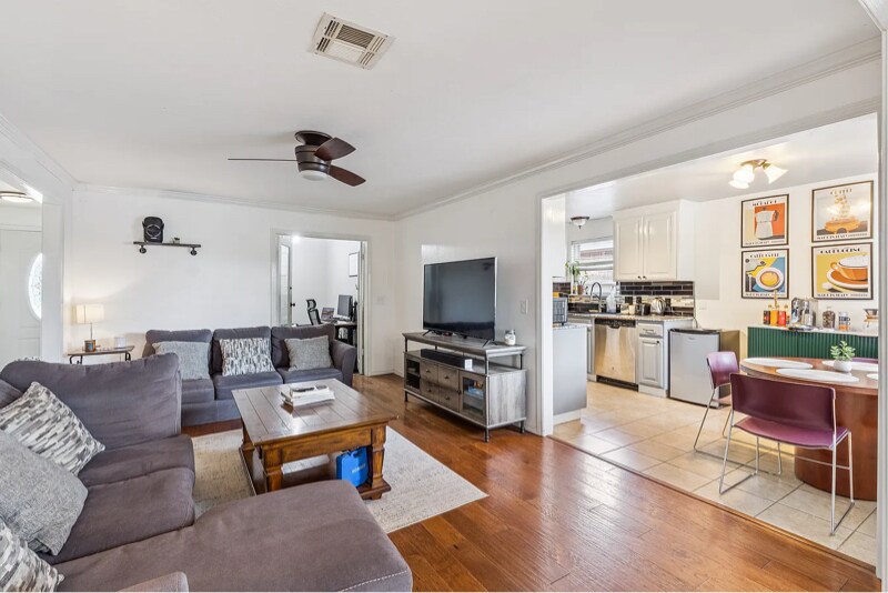 Building Photo - 1316 Sunrise Dr