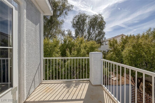 Building Photo - 2405 Esteem Ridge Dr