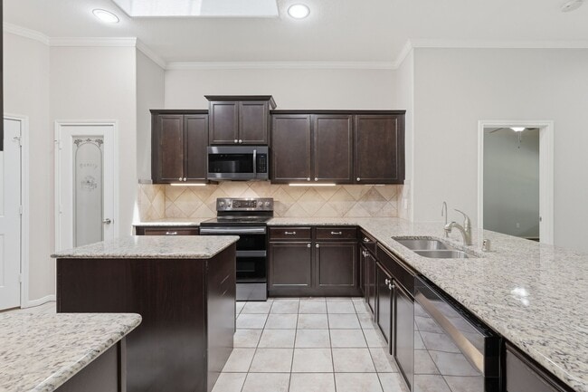Building Photo - 9217 Silver Back Trail