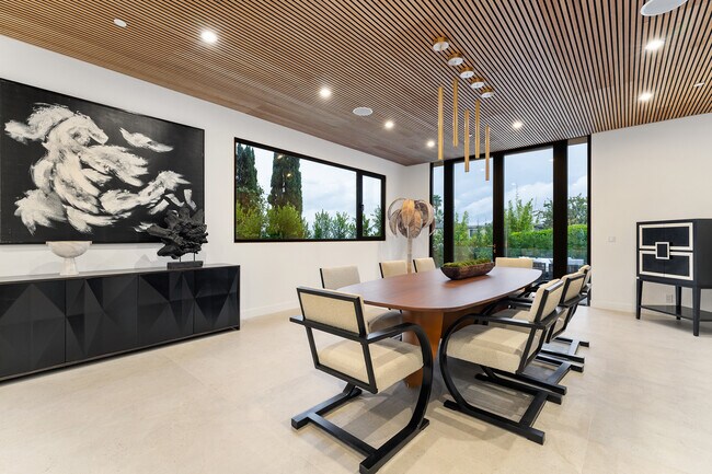 Building Photo - 9031 Alto Cedro Dr