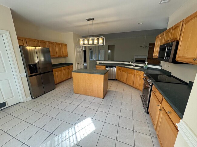 Building Photo - 99 Muirfield Dr